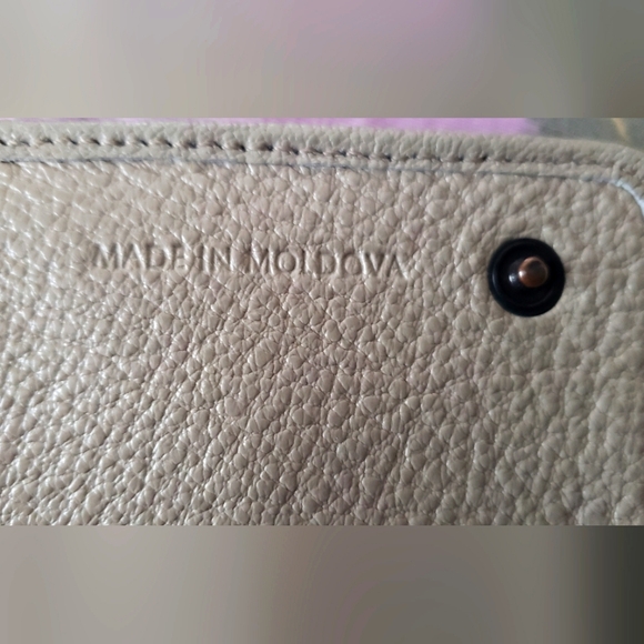 AUTHENTIC BURBERRY Soft pebble grain leather full size Nova Check  Wallet - Picture 5 of 11